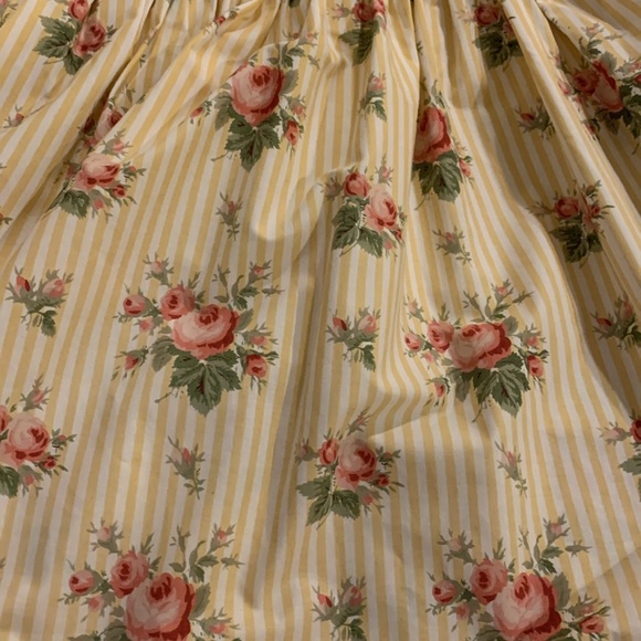 Full /Queen Ralph Lauren comforter set - Picture 5 of 8